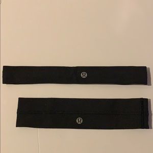 Lululemon headband bundle.